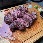 塊肉ステーキと牡蠣 アホヤネン 岡崎BBQガーデン - 