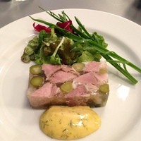 クニオミ - 豚とキュウリの酢漬けゼリー寄せ