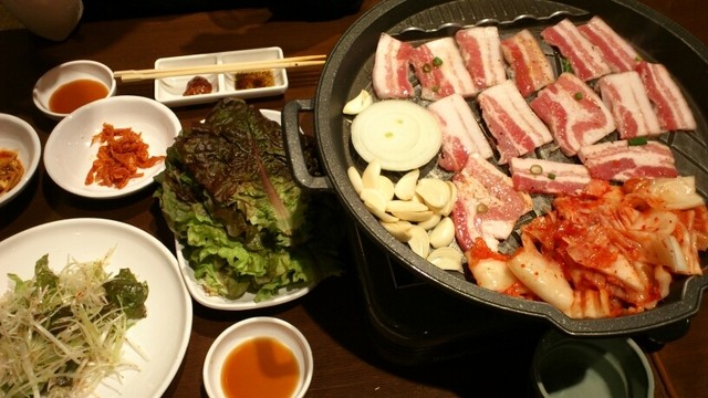 新羅 小豆餅店 上島 韓国料理 食べログ