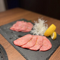 個室焼肉ITADAKI 町田 - 
