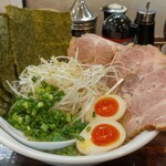 博多豚骨うまか丸 - 