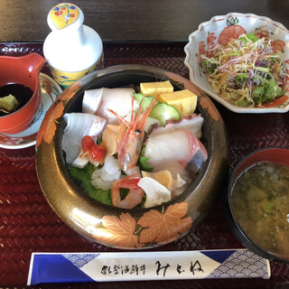能登海鮮丼 みとね_0