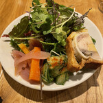 NOURA - 最初に出てくるサラダがこのボリューム！