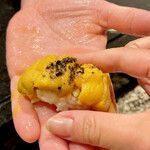 寿司・割烹 鈴政 - 【ウニ】