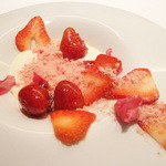 フロリレージュ - フレッシュのいちごとマスカルポーネチーズのムース