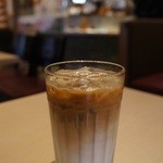 キャプテンテリーコーヒースタジアム - カフェラテ330円