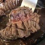 Fuwakurogewagyuuhambagu - ミスジ肉の爆スジ切り