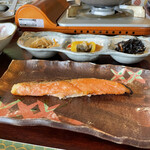 湯元 湧駒荘 - 朝食の銀鮭