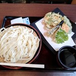 手打ち藤うどん - 野菜天せいろうどん 850円