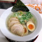 えんや - えんや 「黄金塩ラーメン＋チャーシュー＋味玉」