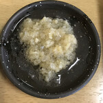 Chuukasoba Hokuen - 自家製、ネギと生姜のタレ　ヒガシマツヤマごはんですよ♬になれそうです〜　byまみこまみこ
