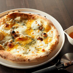 ダーツカフェ ウノ - クワトロフォルマッジオ  ４種のチーズ
