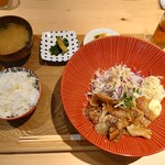 Yoyogi Ippachi - 生姜焼き定食