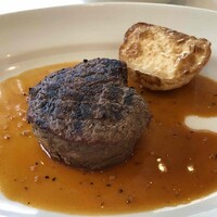 レストラン アルティザン（restaurant Artisan） - 牛フィレ肉のグリル　トリュフのソース