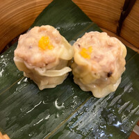 萬珍樓 本店 - しゅうまい　辛子ではなくラー油で