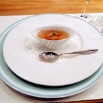 シュマンドール - ウニを添えたキャロットのピュレ