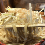 らーめん バリ男 新橋本店 - 麺リフト