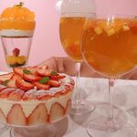 Sweets&Champagne A LA MODE - 