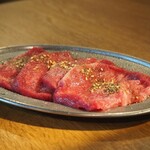 芝浦食肉市場直送 吉祥寺ホルモン - 