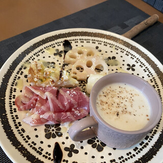 ビストロ カフェショコラ_0