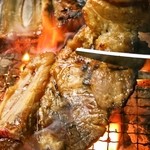 h Hanuri - 骨付き豚カルビの炭火焼！！渋谷で一番美味しいと評判です！