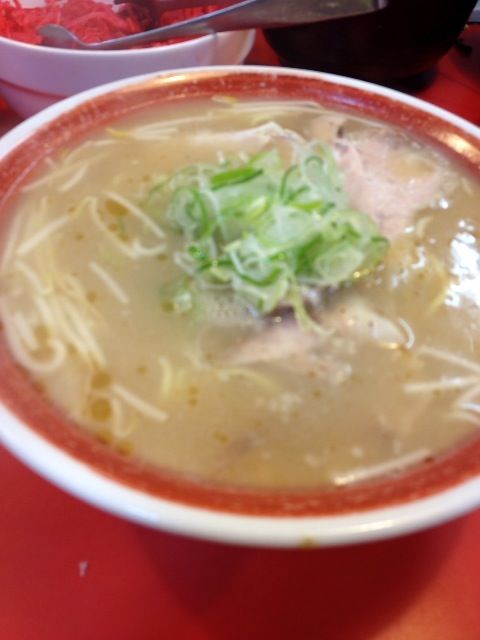 しのたんたんめん 十三の担担さんへ。 いついっても美味しいです。 #担担 #十三