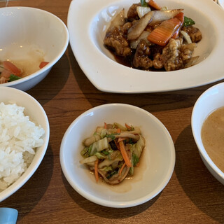 チャイナテーブル(値下げ致しました。) 口コミ一覧 : 【閉店】チャイナテーブル 千里中央店 - 千里中央/中華