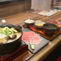 近江牛専門店 万葉 まえだ亭 - 