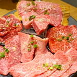 神田焼肉 俺の肉 - 