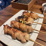 charcoal grill & bar GARAKUTA-YA 我楽多家 - 