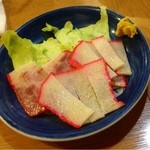 ワンコップ千登利 - 鯨ベーコン