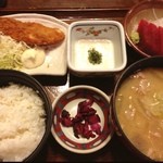 ニユートーキヨー　庄屋 - 豚汁定食
