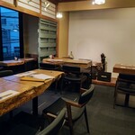 鶏串割烹 和 - 落ち着く店内