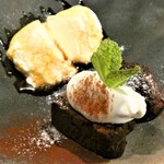 ピッコラトラットリア アニュ - クレマディコッタとガトーショコラ