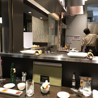 串カツとワイン 揚八 東急プラザ銀座店 - 