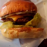 ファイヤーハウス - ベーコンチーズバーガーINバーガー袋