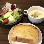 Ita Meshi Dokoro Umagoya - サラダ、スープ、パン