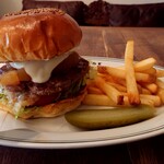 ファイヤーハウス - 気になっていま『アップレラバーガー』