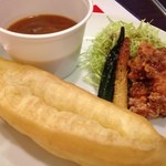 ペンランドカフェ - 油条をスパイシーなカレーをつけて。今まで食べたメニューで一番おいしいオススメです。