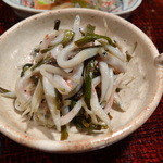 カハラ - シラスと芹