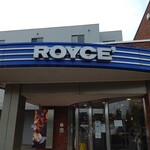 ROYCE' - お店の入り口
