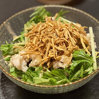 個室ふぐかに料理 磯笛 - 食感が面白いし美味しいサラダ