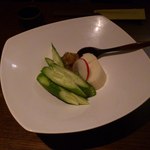 ねじ式 - 胡瓜と長芋の梅たたき
