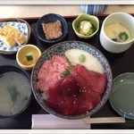 佳緒 - 月曜日限定 鮪づけ丼980円
      2013.3