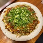 Okonomiyaki Junia - 肉玉そば イカ天