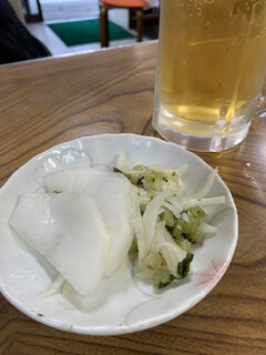 Oosakaya - お新香とビール
