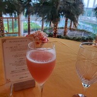 クイーン・アリス 横浜店 - 