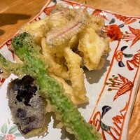 対馬のどぐろとイカ活き造り 博多 魚蔵 都ホテル店 - 
