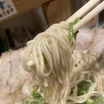 博多ラーメン でぶちゃん - 替え玉の時にバリカタお薦め！！