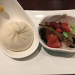 China 胡桃庵 -  麺セットⒶ　点心・小皿